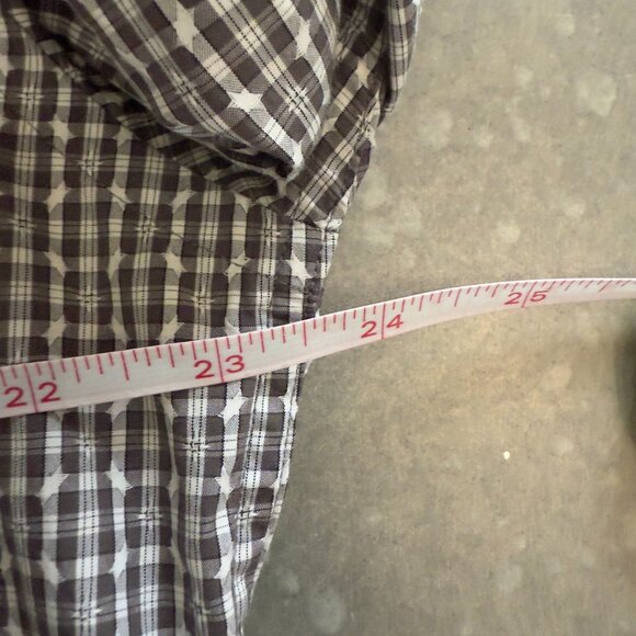 Bugatchi Shapped-Fit Mens Shirt - Picture 10 of 10